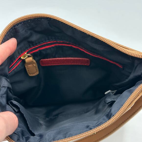 Tommy Hilfiger Beige & Brown Allover Monogram Canvas Crossbody Bag Purse Zip - Picture 7 of 12